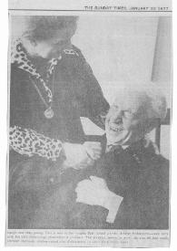 Portada:Fotografía de Arthur Rubinstein acompañado por su esposa Aniela. Artículo de Arthur Rubinstein