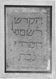 Portada:Fotografía de una inscripción hebrea hallada en Barcelona, donación de Joaquín Montal y Biosca